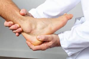 síntomas de la artritis del tobillo