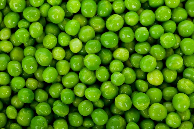 Comer guisantes